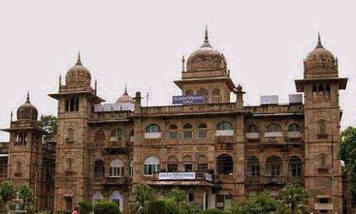 मशीन होने के बाद भी मूक-बधिर मरीजों को बाहर से कराना पड़ रही जांच मशीन होने के बाद भी मूक-बधिर मरीजों को बाहर से कराना पड़ रही जांच