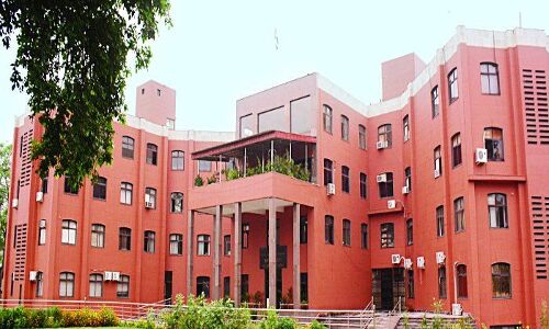 निगम ने कर वृद्धि कर जनता के साथ किया है धोखा