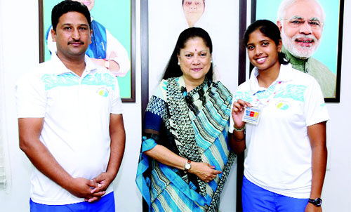 यशोधराराजे सिंधिया बधाई की पक्की हकदार हैं