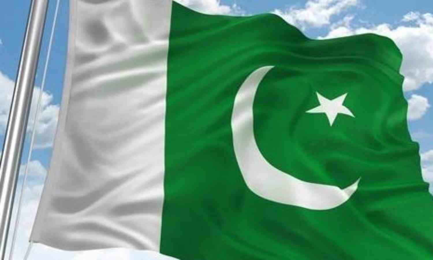 पाकिस्तानियों के 11 अरब डॉलर विदेशी बैंकों में