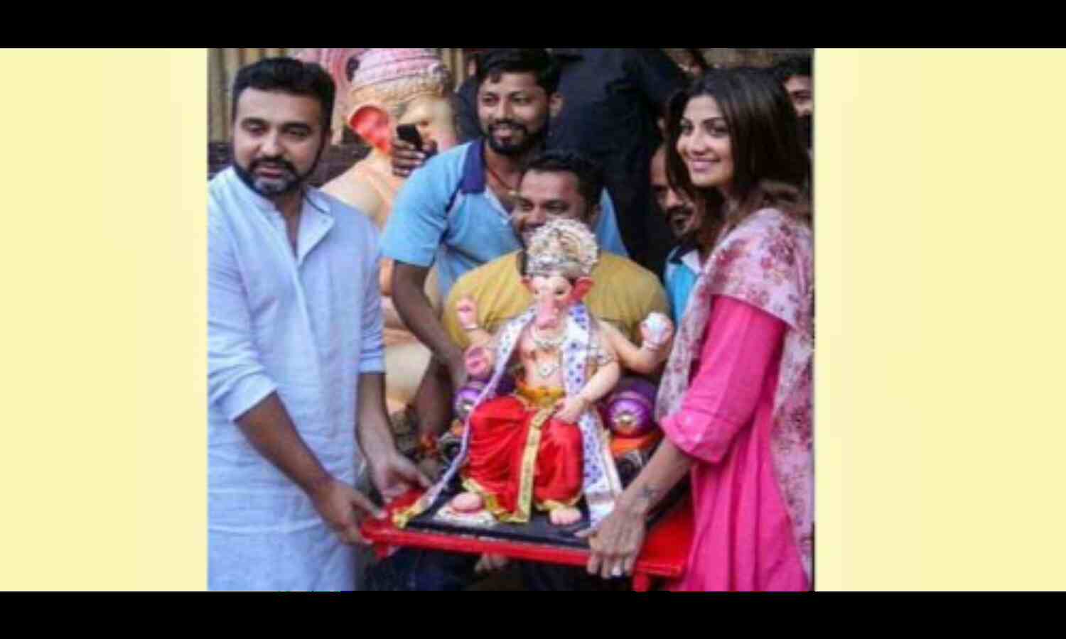 अभिनेत्री शिल्पा शेट्टी भी गणेश उत्सव में शामिल हुईं