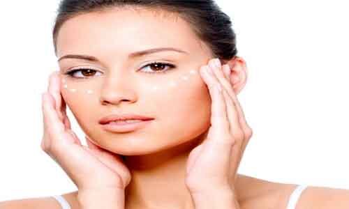 काले घेरे की समस्या दूर करेंगे घरेलू उपाय