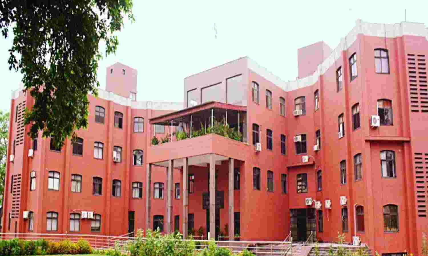 संपत्ति कर वसूली पर कोरोना का साया, निगम का खजाना खाली