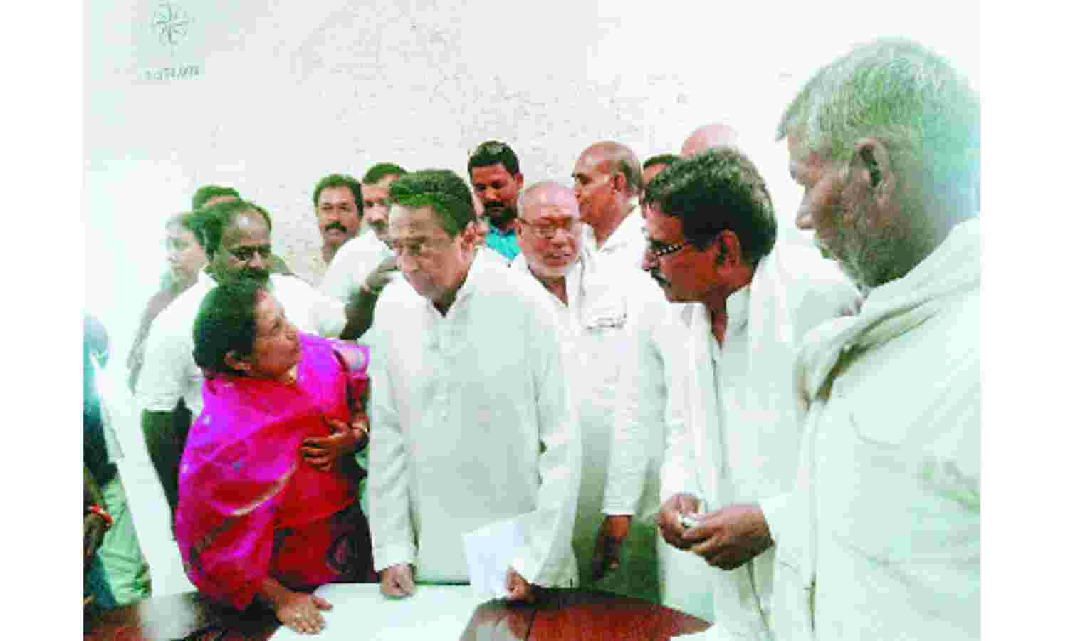 छिंदवाड़ा में कांग्रेस 55 हजार से हारती है, मैं क्या जवाब दूं छिंदवाड़ा में कांग्रेस 55 हजार से हारती है, मैं क्या जवाब दूं