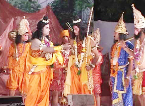 रामलीला से जीवंत होती है आस्था