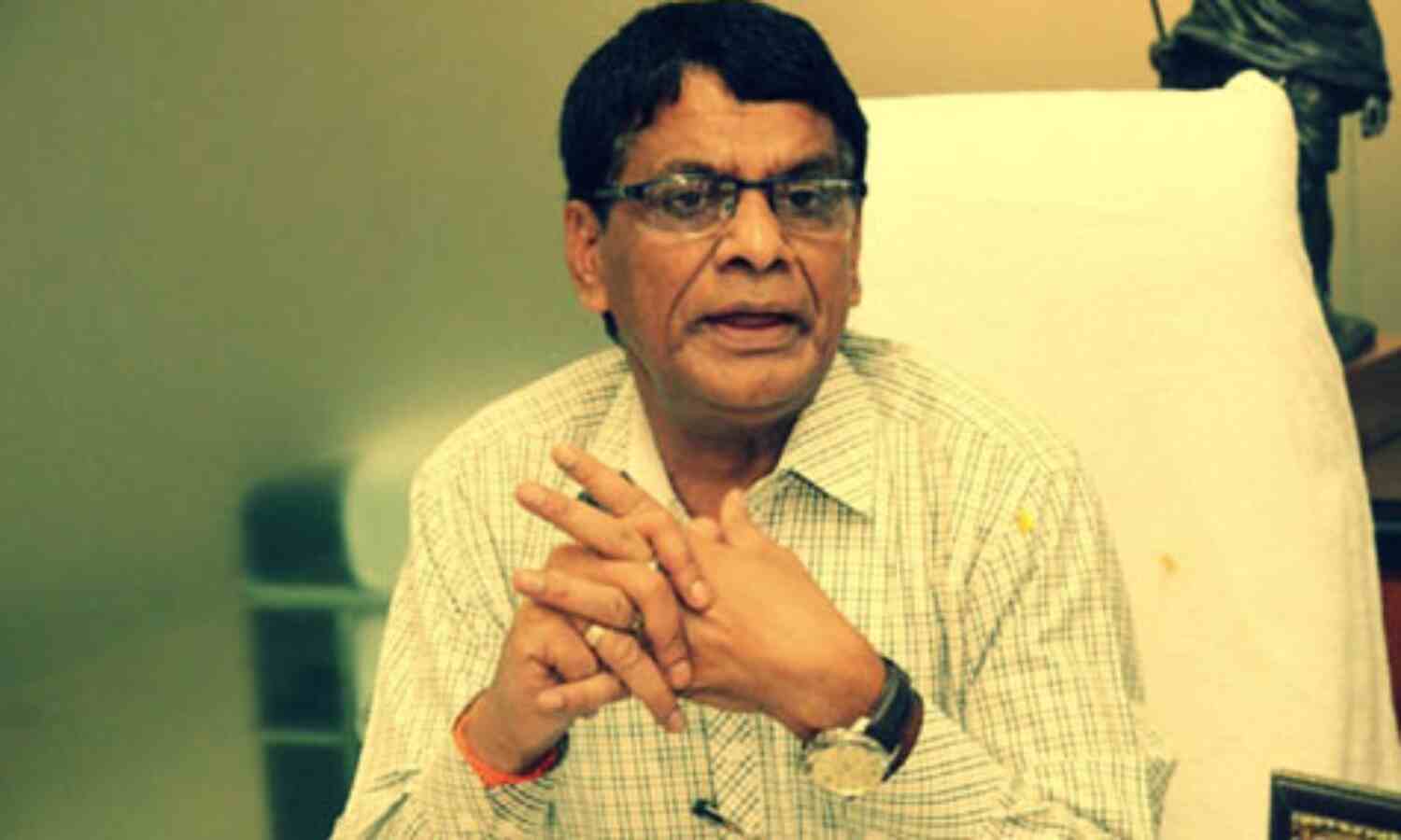 निगमायुक्त का बंगला बना जैविक शौचालय का रोल मॉडल निगमायुक्त का बंगला बना जैविक शौचालय का रोल मॉडल