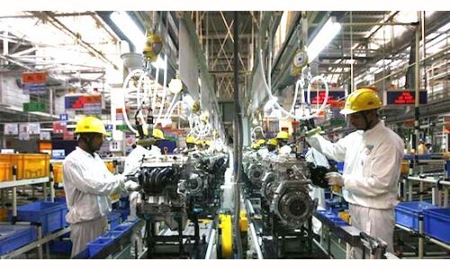 अप्रैल में निर्यात में उछाल, व्यापार घाटे में बढ़ोत्तरी अप्रैल में निर्यात में उछाल, व्यापार घाटे में बढ़ोत्तरी