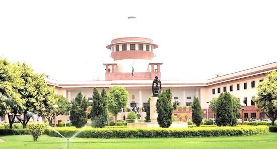 बाबरी मामले में फैसला जल्द, SC ने तय की सुनवाई की डेडलाइन
