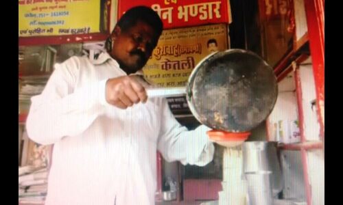 जमानत जब्त होती है फिर भी लड़ते हैं हर चुनाव