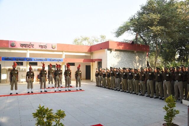 देशहित को सर्वोपरि रखते हुए देश की सुरक्षा और विकास में योगदान दें जवान : दुबे देशहित को सर्वोपरि रखते हुए देश की सुरक्षा और विकास में योगदान दें जवान : दुबे