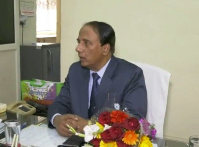 अस्पताल का पूरा प्रशासन जवाबदेह और पारदर्शी होगा : डॉ. अशोक मिश्रा अस्पताल का पूरा प्रशासन जवाबदेह और पारदर्शी होगा : डॉ. अशोक मिश्रा