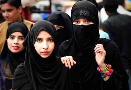 मुस्लिम महिलाओं को मस्जिदों में प्रवेश की अनुमति संबंधी याचिका खारिज