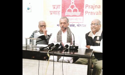 शबरीमाला मंदिर के श्रद्धालुओं का दमन कर रही है केरल की सीपीएम सरकार: जे.नंदकुमार