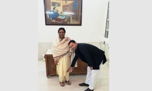 बिहार : राजद – बसपा मिलाकर महागठबंधन बना तो भाजपा को होगा भारी नुकसान बिहार : राजद – बसपा मिलाकर महागठबंधन बना तो भाजपा को होगा भारी नुकसान