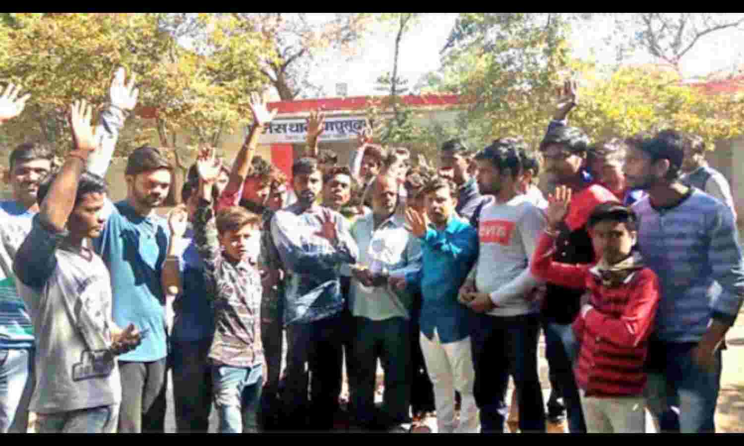 नशेडिय़ों का गढ़ बना गुना, पान की गुमठी से लेकर किराना दुकान तक में खुलेआम बिक रहा नशा