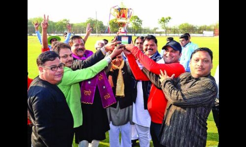 युवा  सर्राफा एकादश ने नियो की टीम को पांच विकेटों से हराया