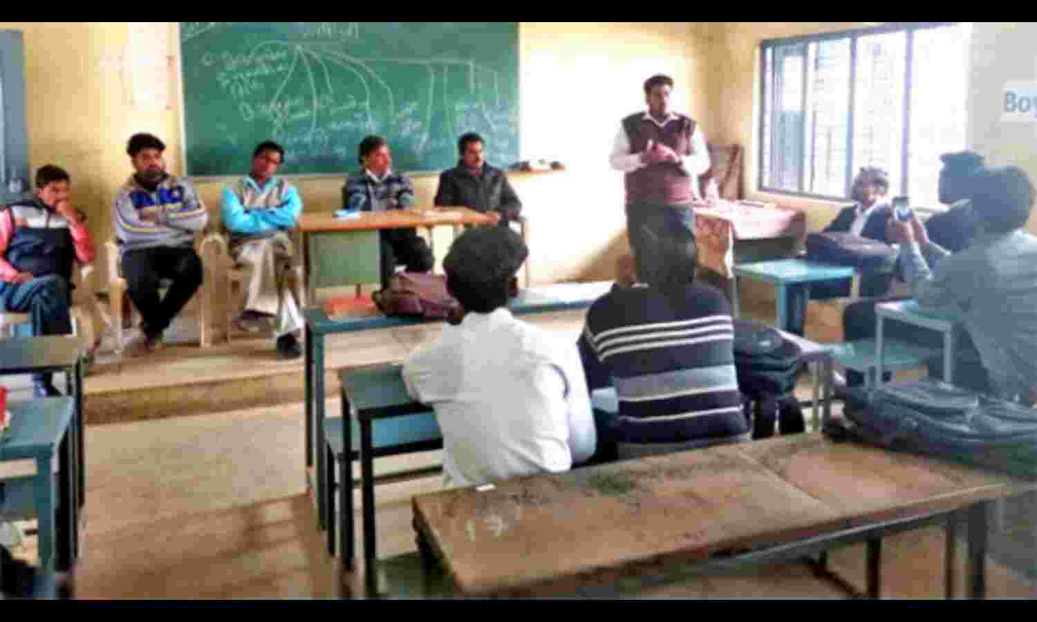 व्यक्ति मरते हैं, विचार नहीं मरता: वर्मा