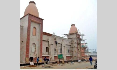 कैंट स्टेशन पर उतरते ही यात्री होंगे श्रीकृष्ण लीलाओं से रूबरू