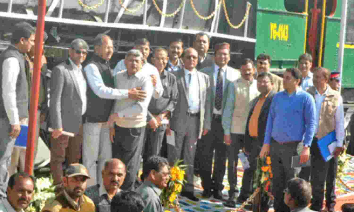 कई सौगात दे गए रेलवे जीएम