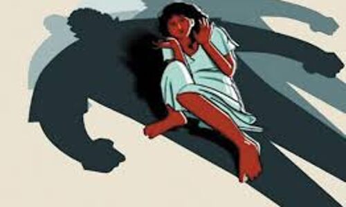 परीक्षा में पास होना है तो बनाने होंगे शारीरिक सबंध