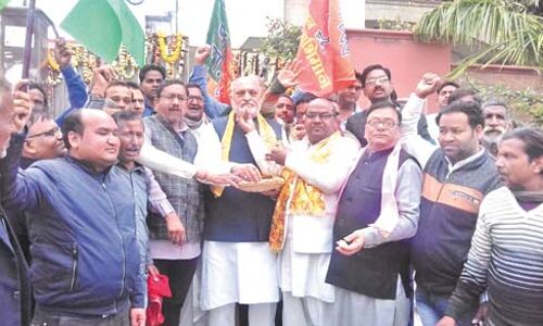 सर्जिकल स्ट्राइक-दो: ब्रज में होली के मौसम में दीवाली जैसा जश्न