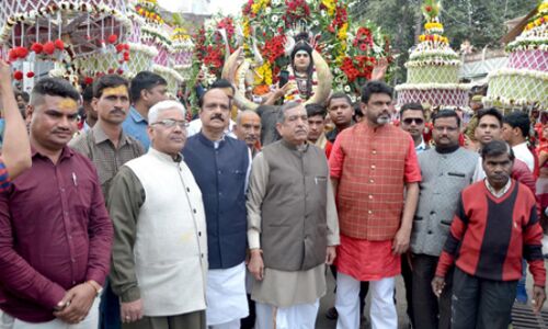 श्रीकृष्ण जन्मस्थान से निकली भोलेनाथ की भव्य बारात