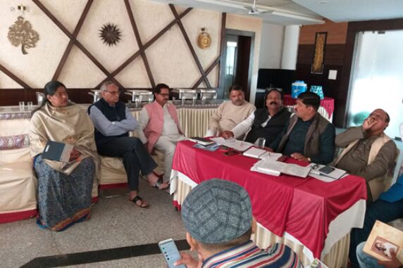 सरकार की योजनाओं का लाभ लोगों को मिले: नागेंद्र सिकरवार