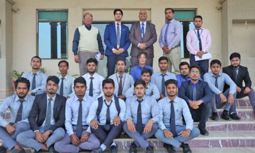 संस्कृति यूनिवर्सिटी के 20 विद्यार्थियों ने भरी उड़ान