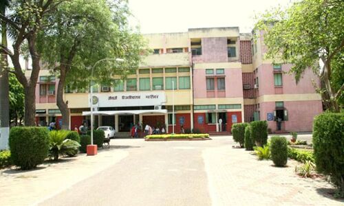 छह मंत्रियों के पत्र के बाद भी विवि ने नहीं माने आदेश, शासन ने लताड़ा