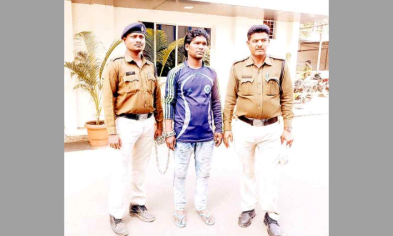 हत्या की सुपारी लेने वाला फरार आरोपी गिरफ्तार