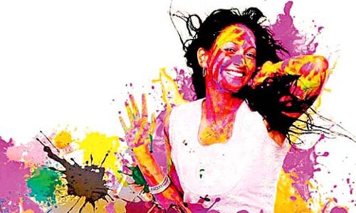 झांसी के एरच से बिखरे होली के रंग