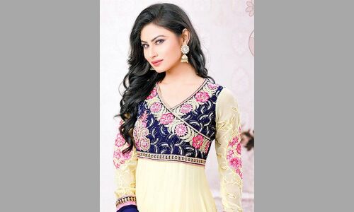 मौनी राय के साथ काम करेंगे नवाजुद्दीन सिद्दीकी