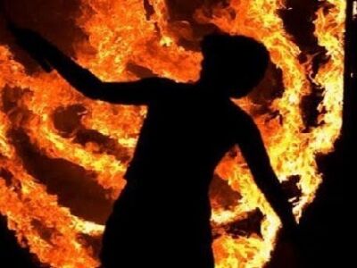 बेटे ने मां को केरोसिन डालकर जिंदा जलाया