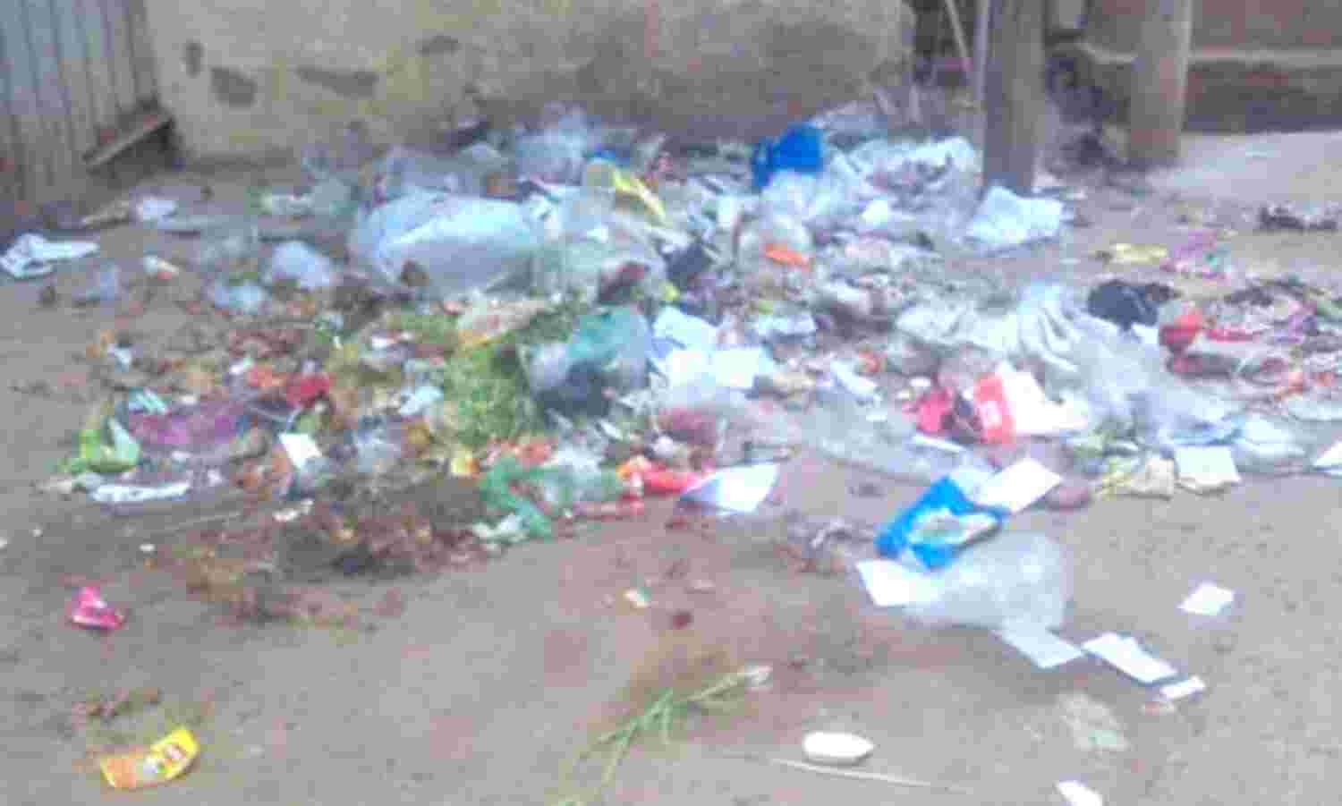 स्वच्छता के नाम पर फूंके 40 करोड़