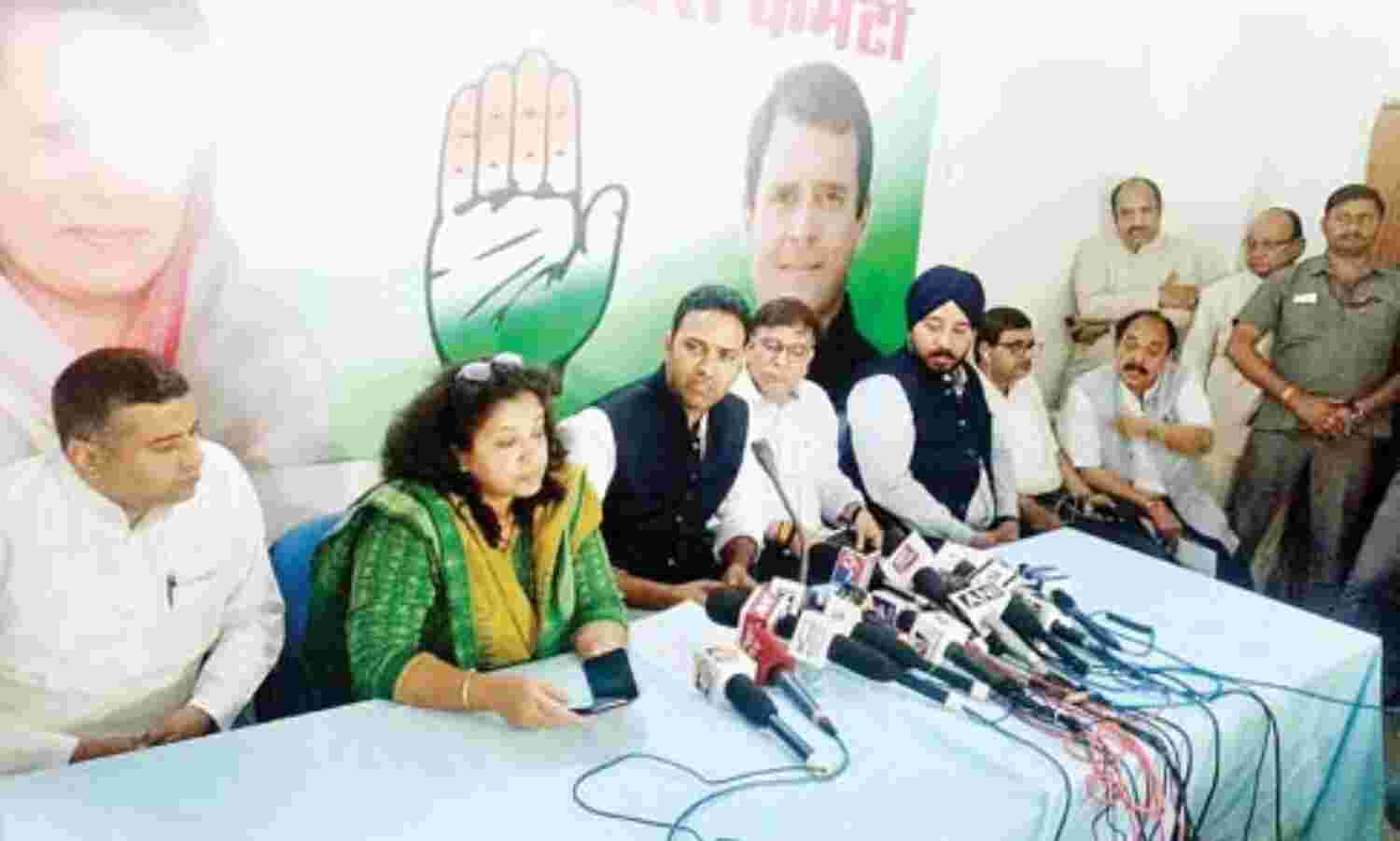 नरोत्तम दो लाख का ईनाम तैयार रखें, किसान पहुंचेंगे