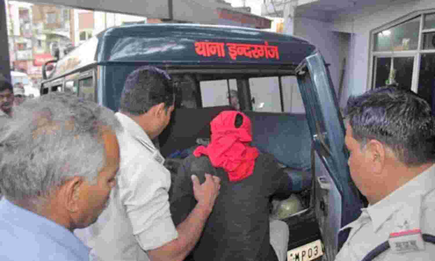 प्रेमी के लिए पति को मौत के घाट उतारा