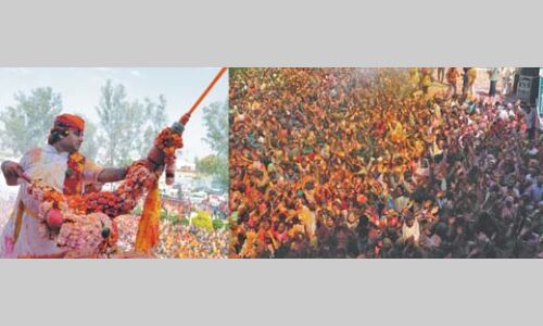 प्रियाकान्तजू मंदिर प्रांगण में हुए ब्रज की संपूर्ण होली के दर्शन