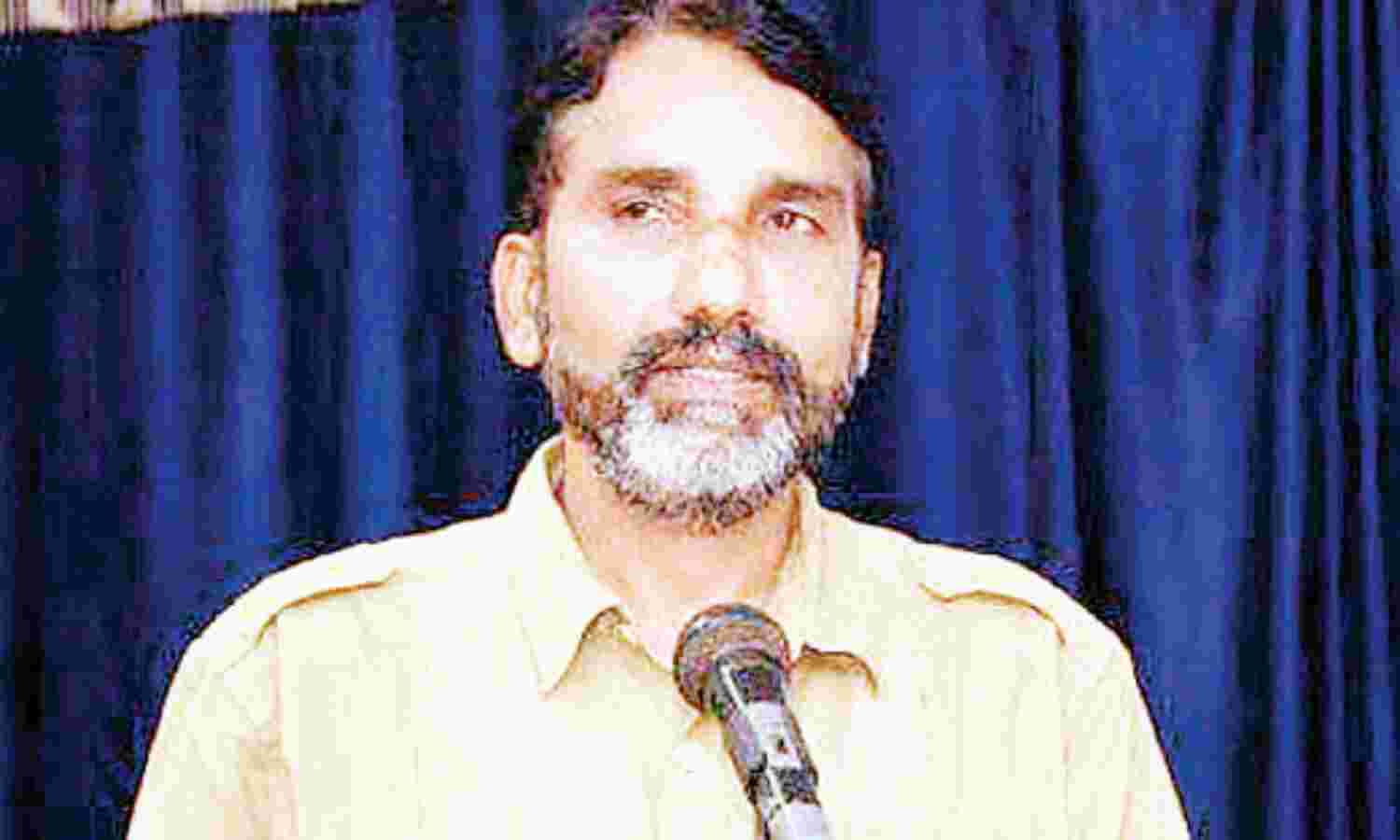 मोदी के खिलाफ चुनाव लड़ेंगे हीरालाल