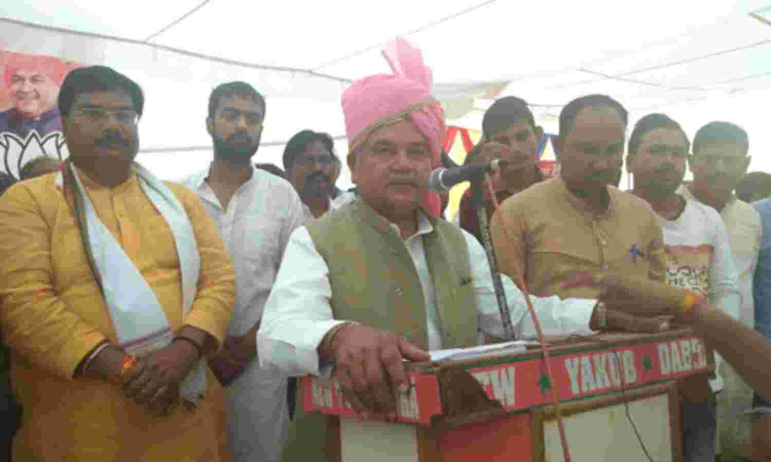 जेल जाने के भय से विपक्षी हो गए हैं एकजुट जेल जाने के भय से विपक्षी हो गए हैं एकजुट