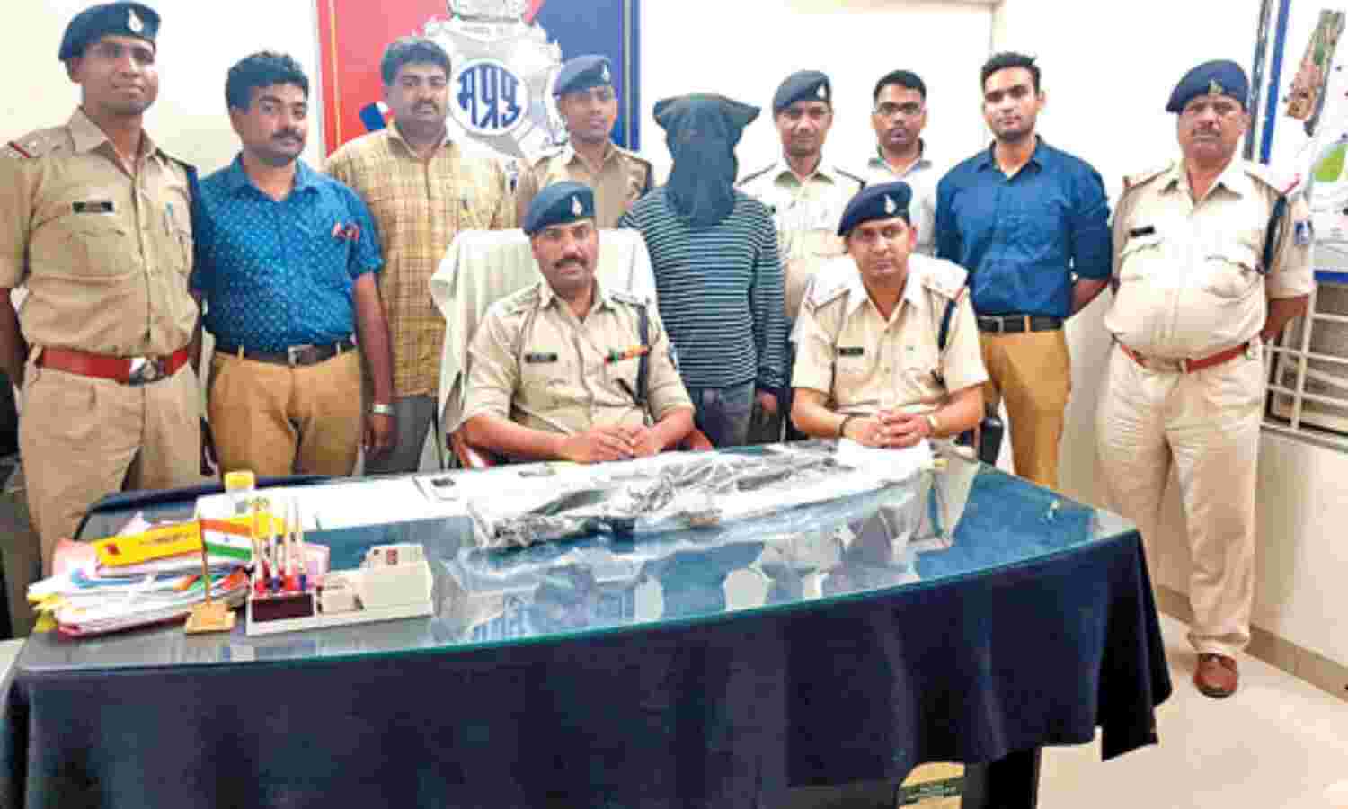 भीमा व अजय ने बंदूक लूटने के बाद आदित्यपुरम में छिपाई, बरामद