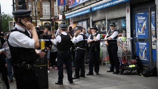 लंदन हमला मामले में 12 संदिग्ध गिरफ्तार