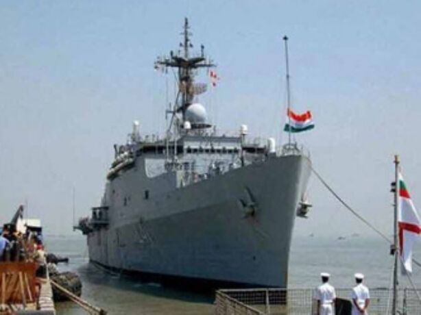युद्धपोत आईएनएस चेन्नई नौसेना में शामिल
