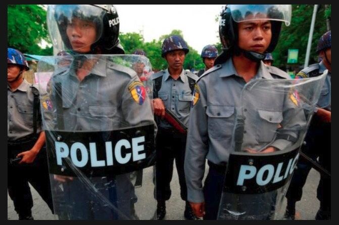 म्यांमार में पुलिस और बाद्धों के बीच झड़प, 7 मरे