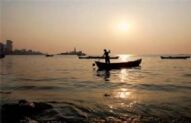 भारतीय नाव पर पाक ने की फायरिंग, मछुआरे की मौत