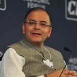 भारतीय अर्थव्यवस्था को 9-10 प्रतिशत वृद्धि दर्ज करने की जरुरत:वित्त मंत्री