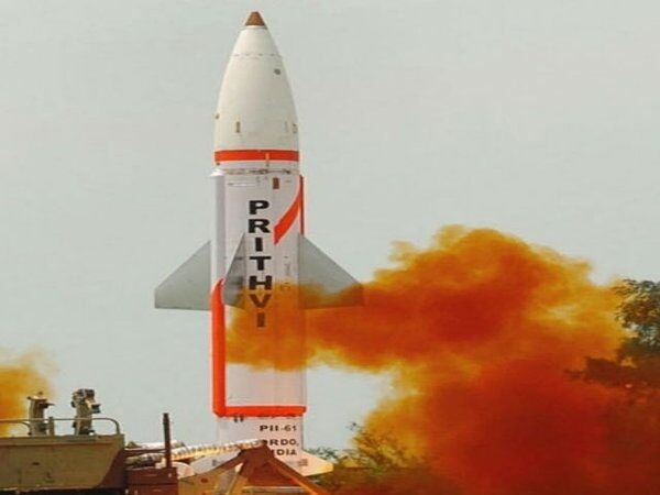 भारत ने किया स्वदेशी निर्मित पृथ्वी-2 मिसाइल का सफल परीक्षण
