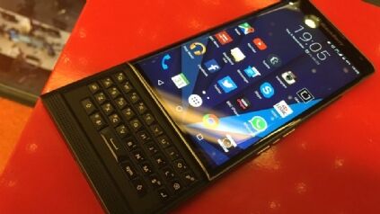 ब्लैकबेरी लॉन्च कर सकती है 20,000 से 25,000 रुपये का एंड्रॉयड स्मार्टफोन