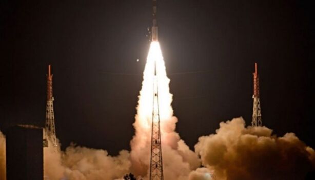 नौवहन उपग्रह आईआरएनएसएस-1आई अपनी कक्षा में सफलतापूर्वक स्थापित