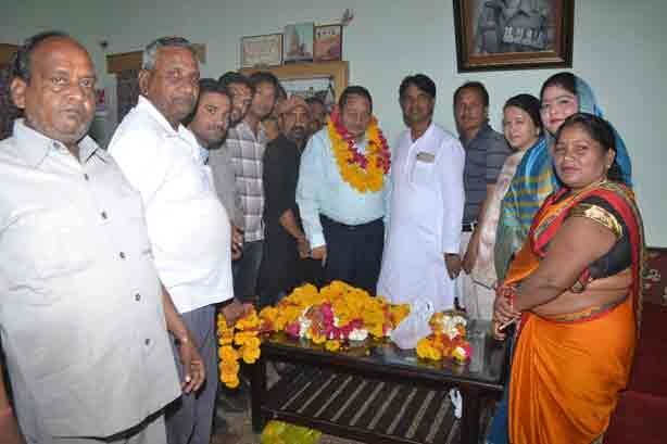 धूमधाम से मना भाजपा नेता जयसिंह कुशवाह का जन्मदिन