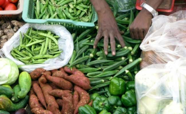 थोक मंहगाई दर में कमी, फल-सब्जियों की कीमतों ने दी राहत